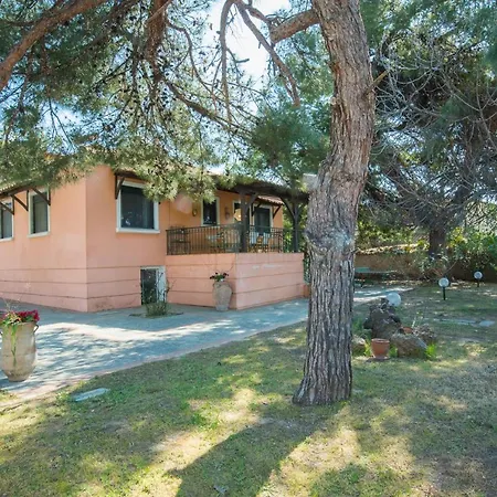 Pefka Holiday home